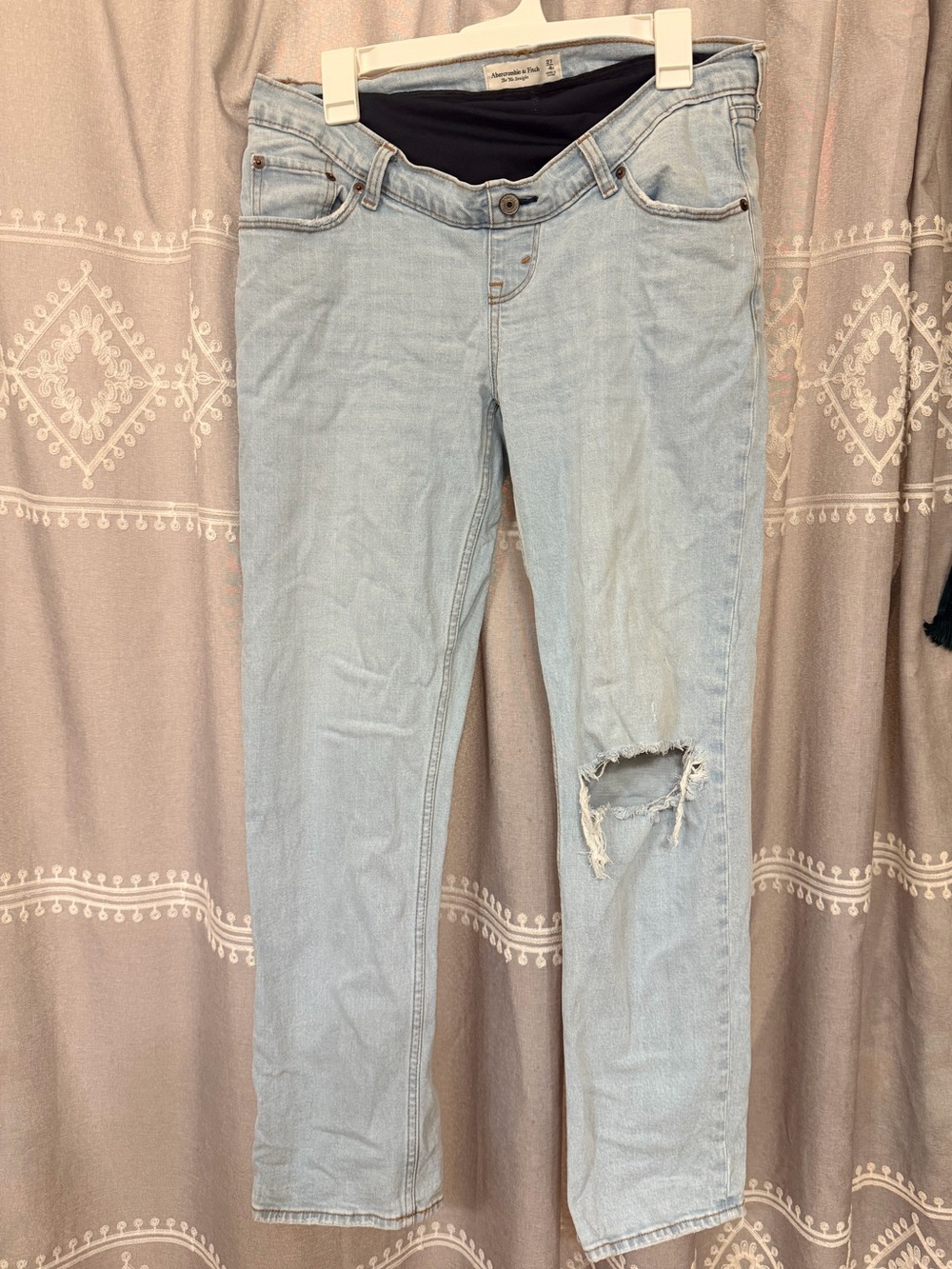 Abercrombie Light Blue Women's Maternity Jeans with Distressed Knee